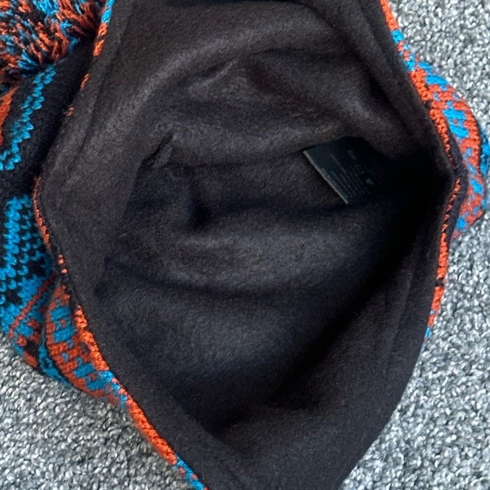 D&Y | Knit Hat in Orange and Blue | big kids/small adult | unisex | like new - Picture 6 of 17